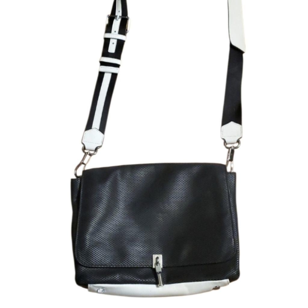 Elizabeth & James Cynnie Leather Black And White Crossbody Purse